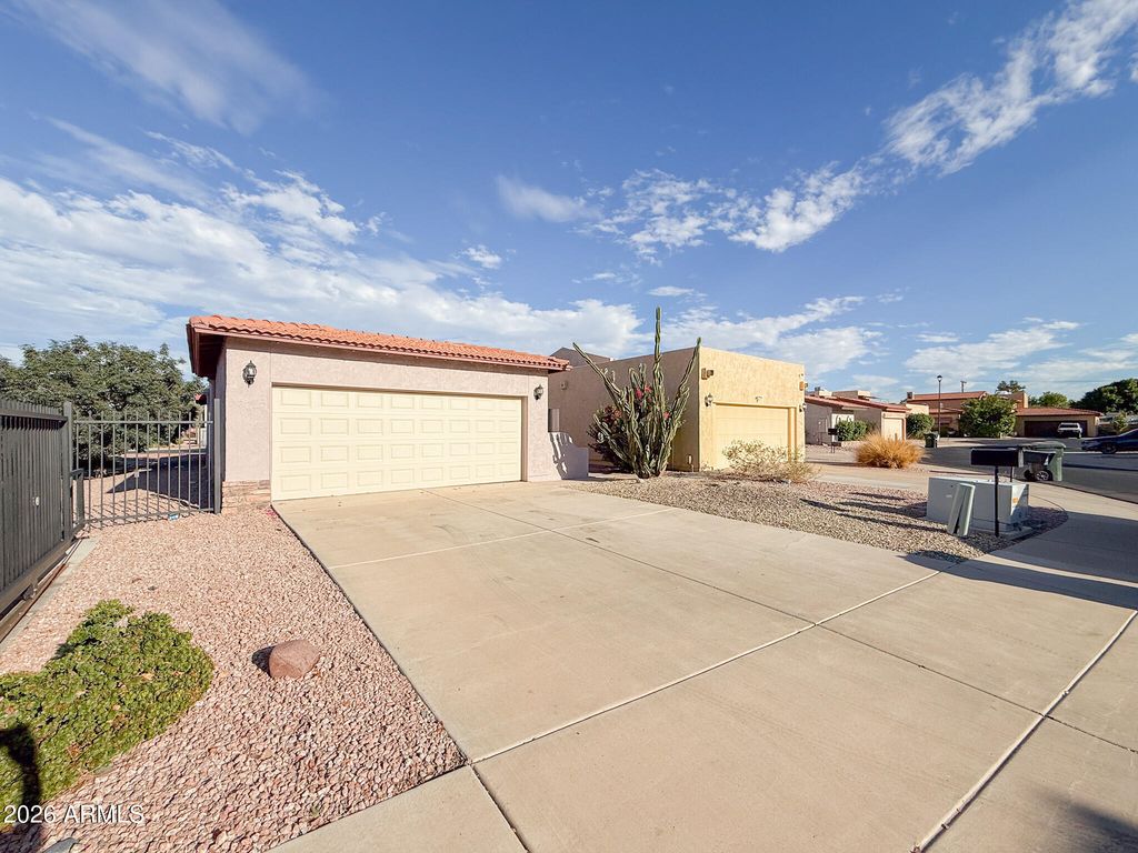 7829 N 21ST Lane, Phoenix, AZ 85021
