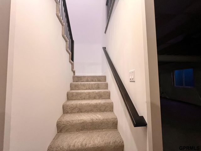 19820 Cinnamon Street, Gretna, NE 68135