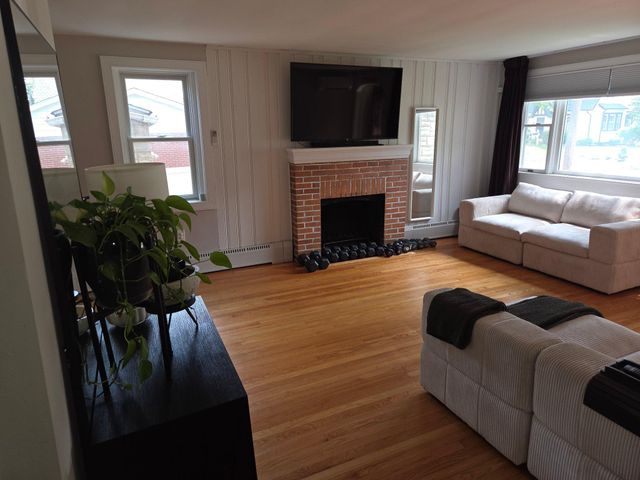 710 N LAFAYETTE AVE, Yardley, PA 19067