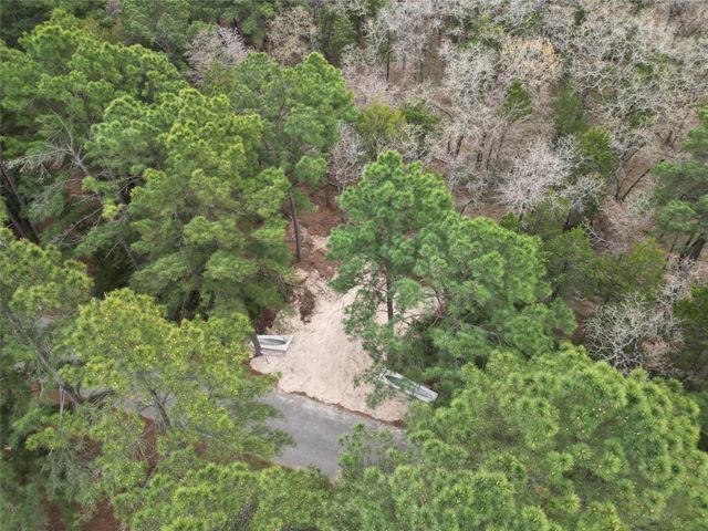 807 Marlin ST, Mcdade, TX 78650