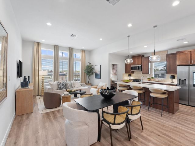 9217 Washington Heights, Houston, TX 77063