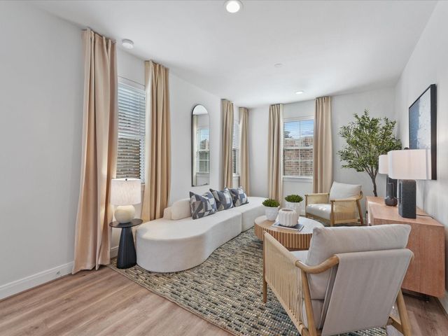 9217 Washington Heights, Houston, TX 77063