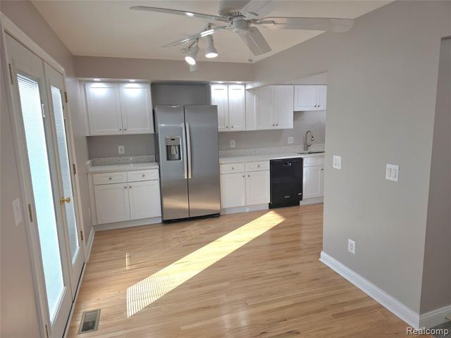 48570 Sugarbush Road 56, New Baltimore, MI 48047