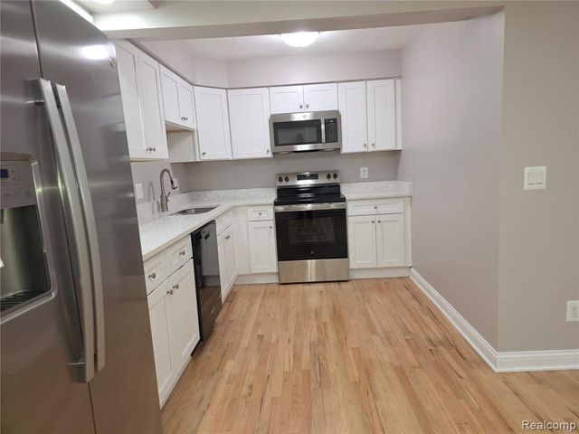 48570 Sugarbush Road 56, New Baltimore, MI 48047