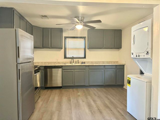 137 Ash Street, Pittsburg, TX 75686