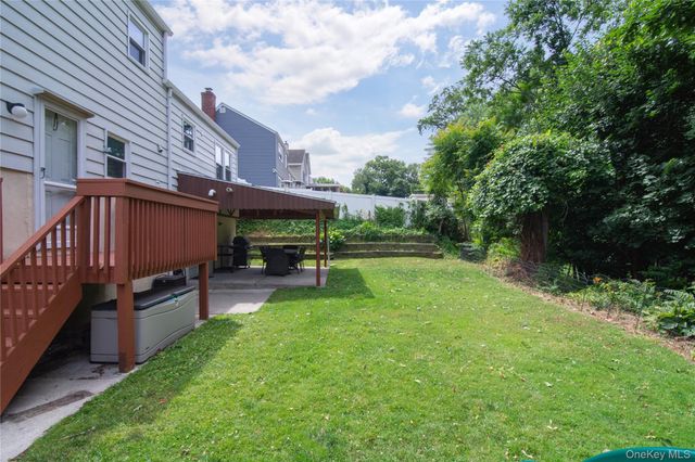 119 Candlewood Drive, Yonkers, NY 10710