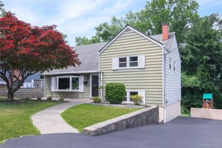119 Candlewood Drive, Yonkers, NY 10710