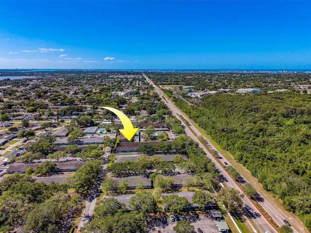9881 113TH STREET 215, Seminole, FL 33772