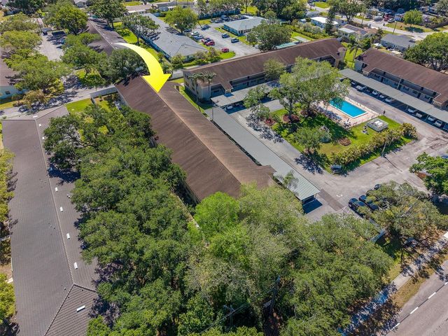 9881 113TH STREET 215, Seminole, FL 33772