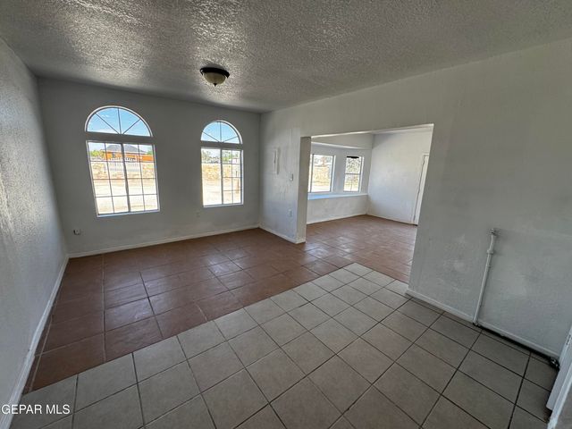 11601 valle bajo Road, Socorro, TX 79927