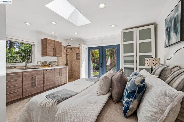 838 Dowling Blvd, San Leandro, CA 94577