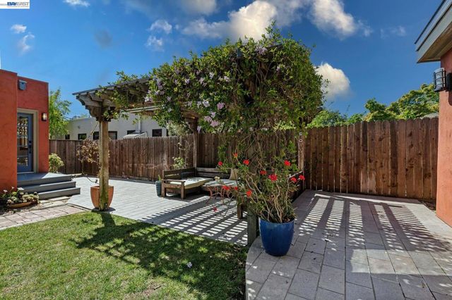 838 Dowling Blvd, San Leandro, CA 94577