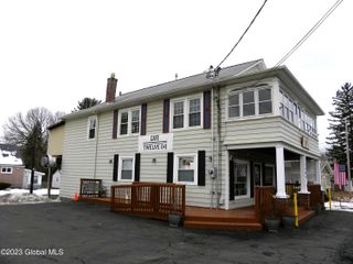 1204 Washington Avenue, Rensselaer, NY 12144