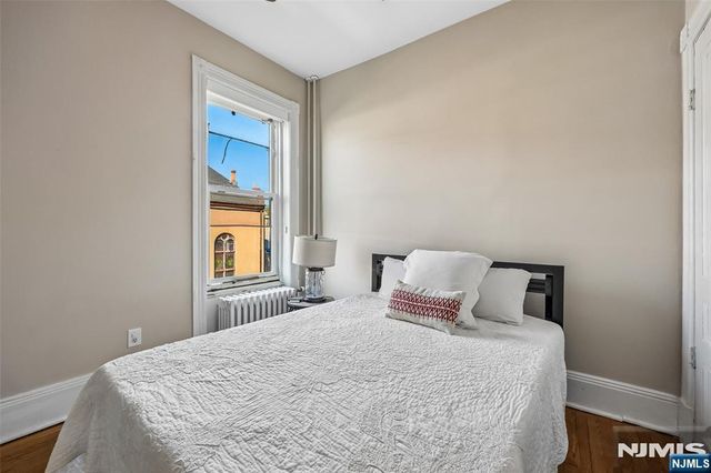 232 Montgomery Street 3, Jersey City, NJ 07302