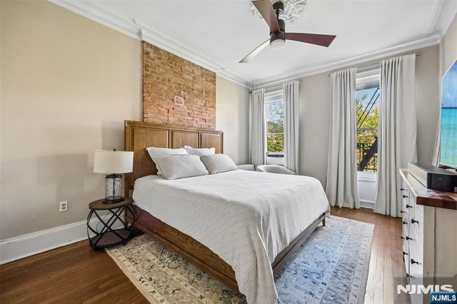 232 Montgomery Street 3, Jersey City, NJ 07302