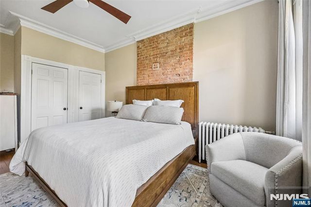 232 Montgomery Street 3, Jersey City, NJ 07302