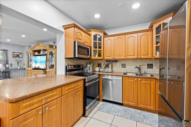 3130 SW 65th Avenue, Miramar, FL 33023