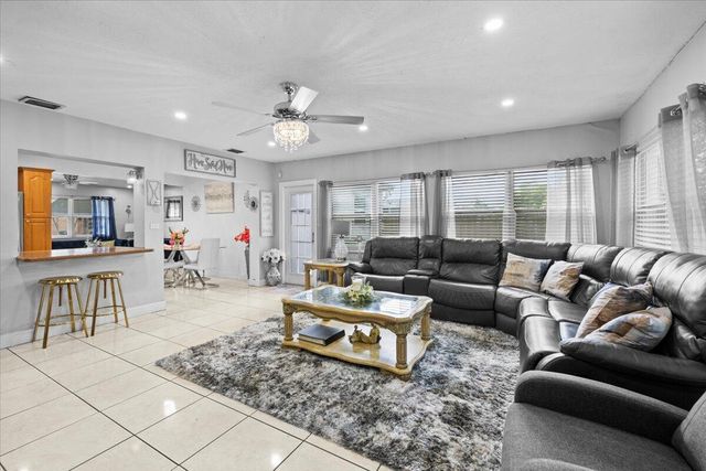 3130 SW 65th Avenue, Miramar, FL 33023