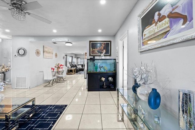 3130 SW 65th Avenue, Miramar, FL 33023