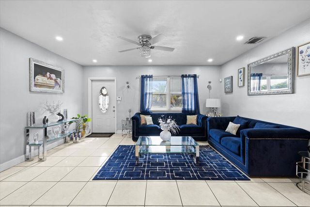 3130 SW 65th Avenue, Miramar, FL 33023