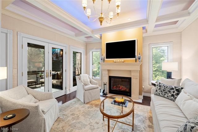 5400 Valley Pky, Brecksville, OH 44141