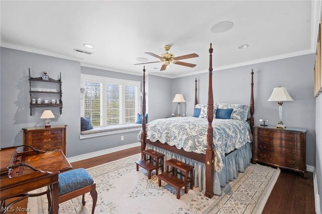 5400 Valley Pky, Brecksville, OH 44141