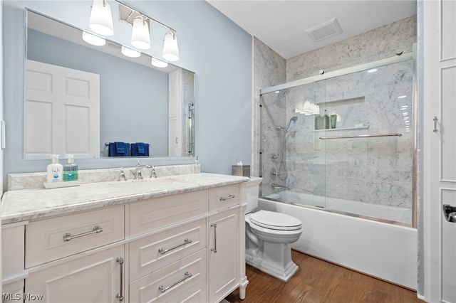 5400 Valley Pky, Brecksville, OH 44141