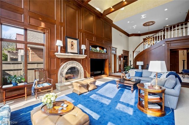 5400 Valley Pky, Brecksville, OH 44141