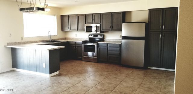 3825 W LIBBY Street, Glendale, AZ 85308