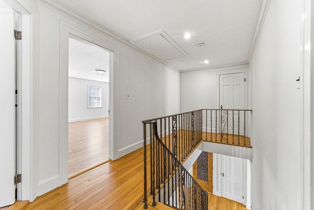 46 Acacia Ave, Newton, MA 02467