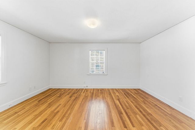 46 Acacia Ave, Newton, MA 02467