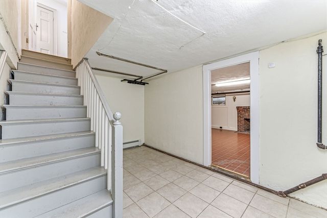 46 Acacia Ave, Newton, MA 02467