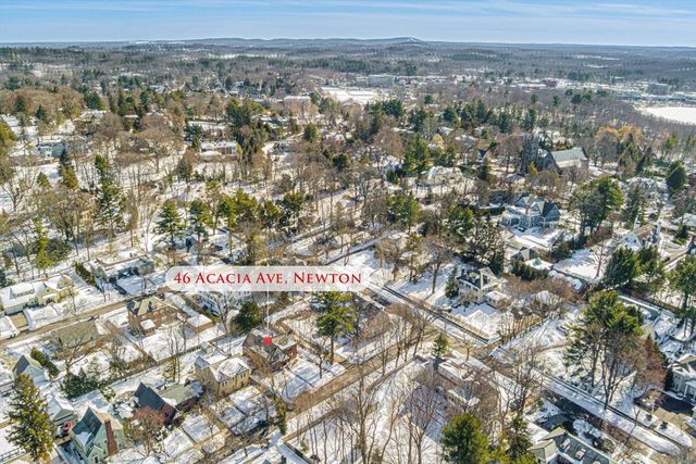 46 Acacia Ave, Newton, MA 02467