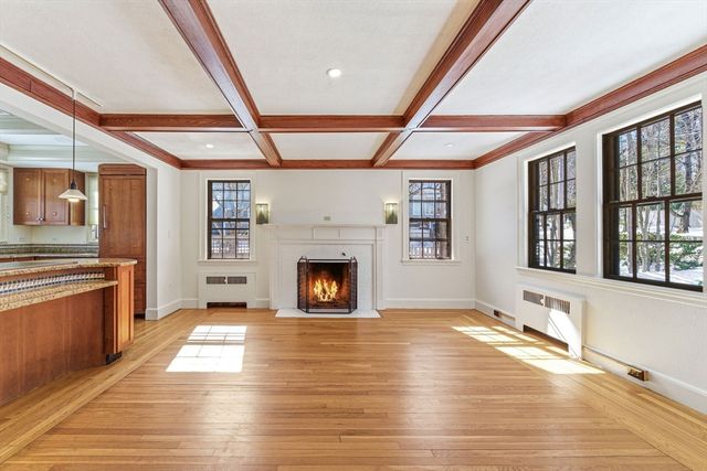 46 Acacia Ave, Newton, MA 02467