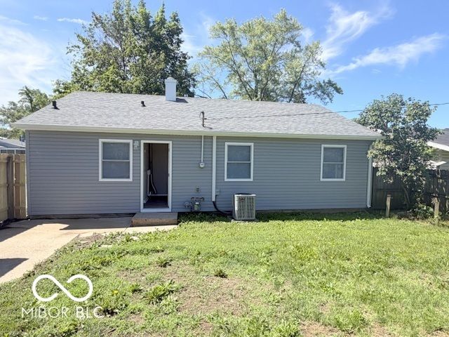 2742 W 18th Street, Anderson, IN 46011