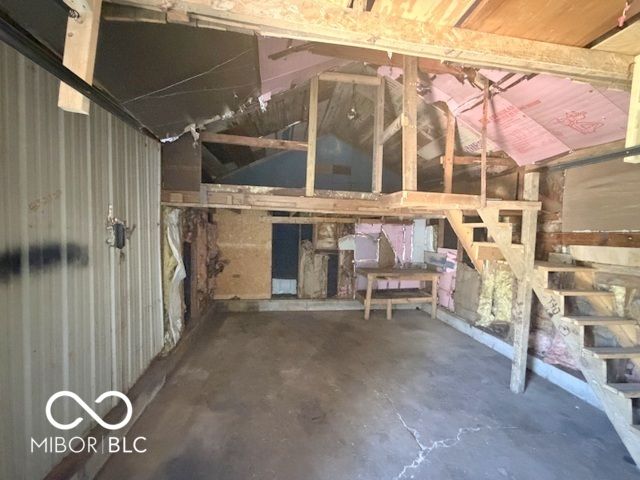 2742 W 18th Street, Anderson, IN 46011