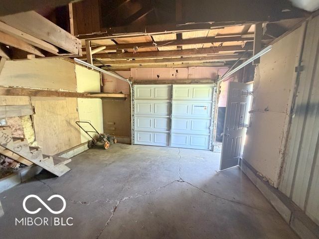 2742 W 18th Street, Anderson, IN 46011