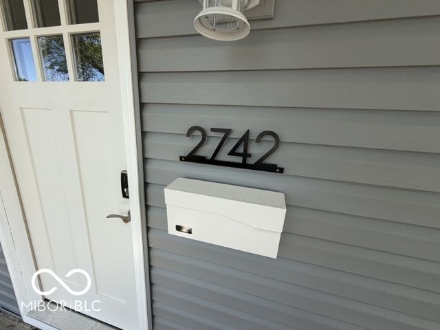 2742 W 18th Street, Anderson, IN 46011