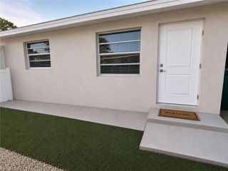 5317 Fleming ST, Naples, FL 34113