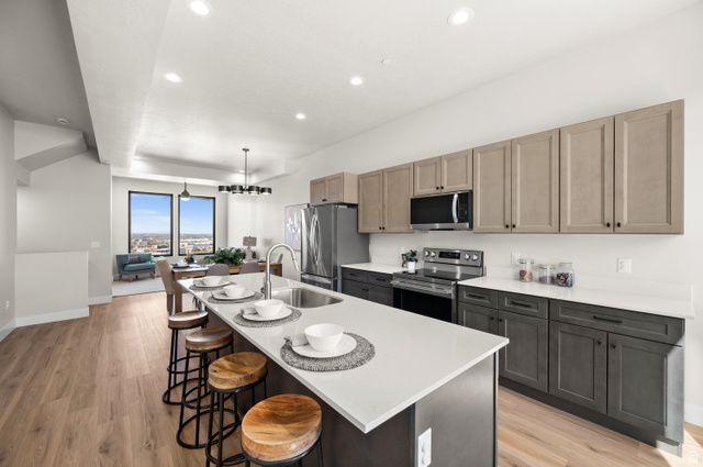 283 E ENDURANCE CIR, Draper, UT 84020