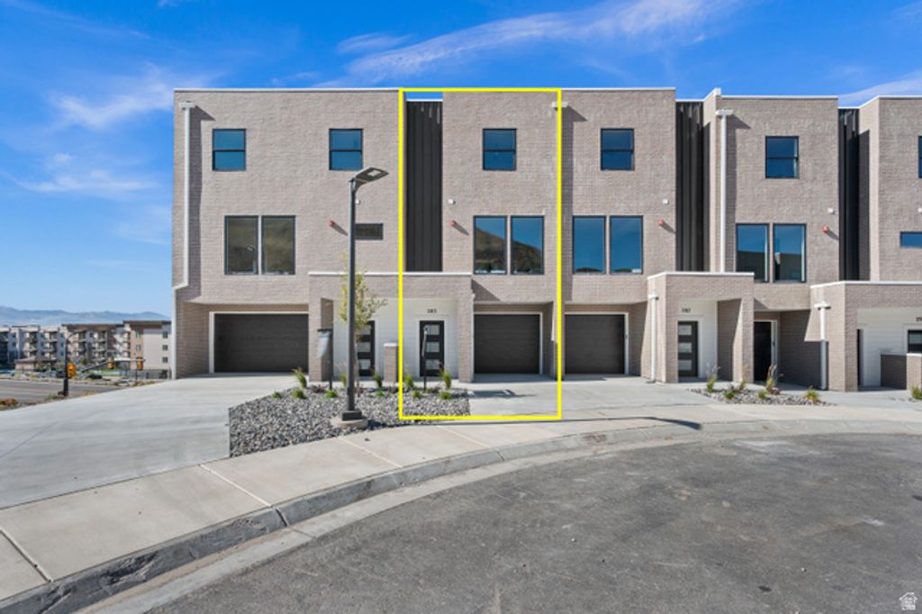 283 E ENDURANCE CIR, Draper, UT 84020