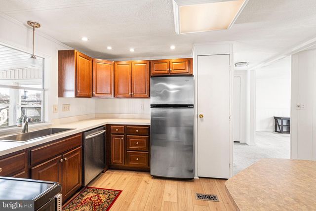 254 RABBIT RUN, North Wales, PA 19454