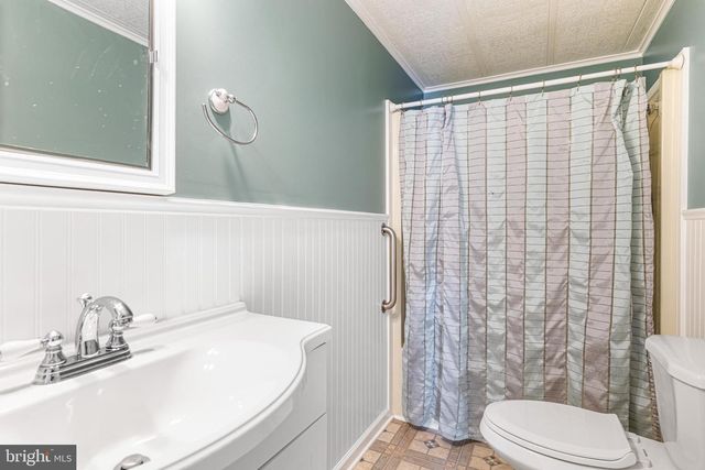 254 RABBIT RUN, North Wales, PA 19454