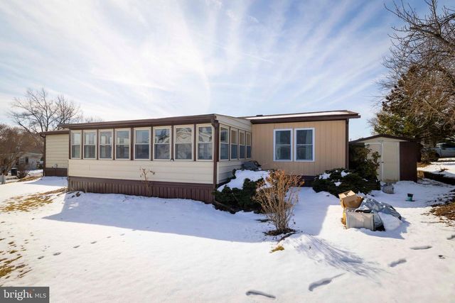 254 RABBIT RUN, North Wales, PA 19454