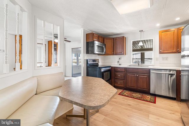 254 RABBIT RUN, North Wales, PA 19454