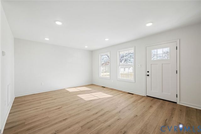 3401 Lawson St, Richmond, VA 23224