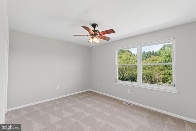 18906 IMPULSE LN, Gaithersburg, MD 20879