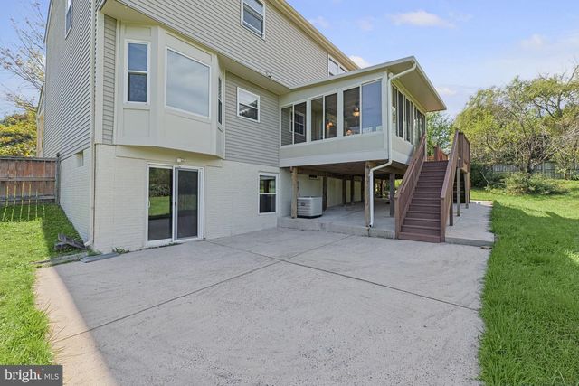 18906 IMPULSE LN, Gaithersburg, MD 20879
