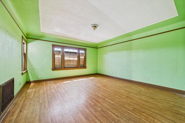 302 4th Street, Eureka, CA 95501