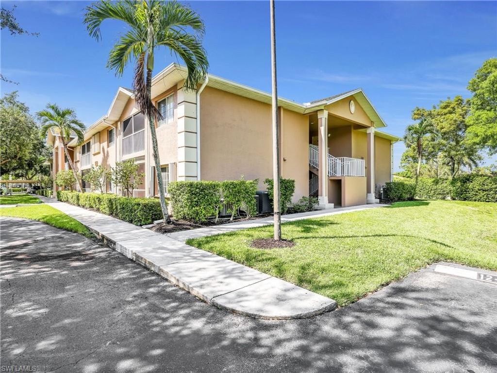 27087 Matheson AVE 101, BONITA SPRINGS, FL 34135 — photo 2